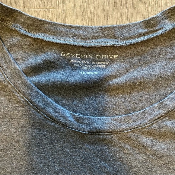 BEVERLY DRIVE Cotton/ Modal Blend Gray Jersey Knit Beaded Shoulder Tee Top 1X - Picture 3 of 4